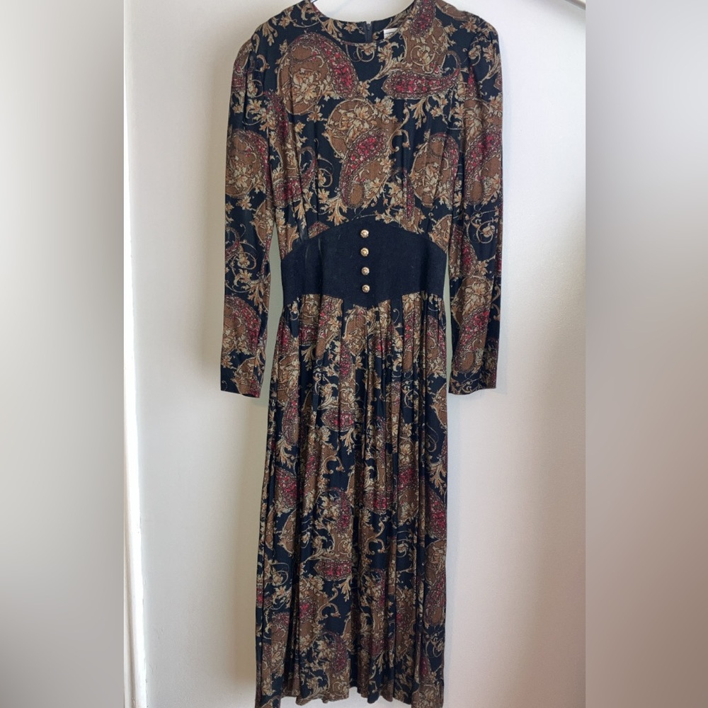 VINTAGE DRESS! Jessica Howard